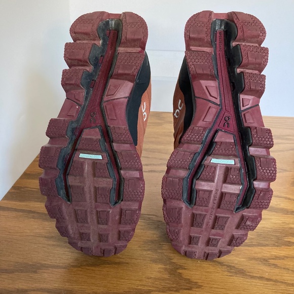 On Cloudventure Waterproof Trail Running Shoes Womens Size 8.5 Rust Orange Color - Picture 10 of 14